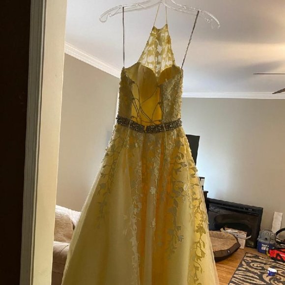 Prom Dress - Picture 6 of 7